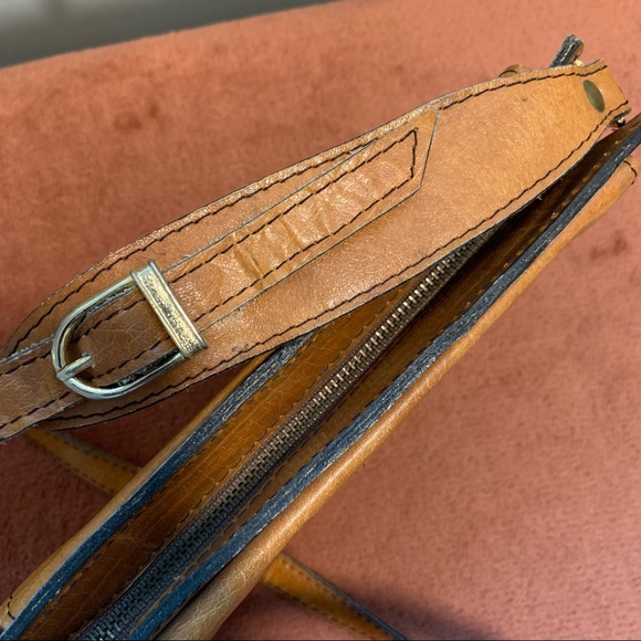 Vintage Faux Leather Crossbody Purse - Picture 8 of 13